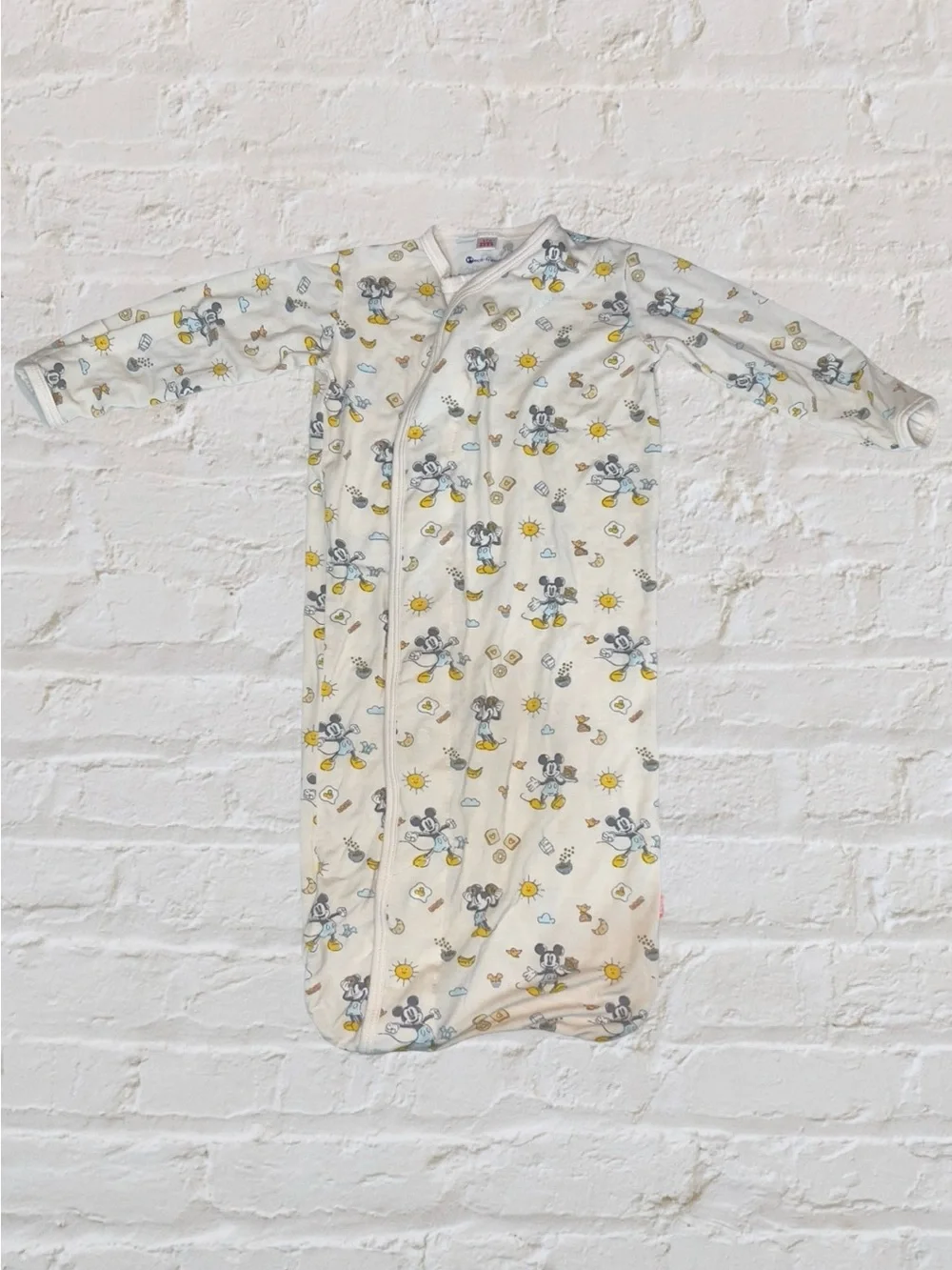 NWOT MAGNETIC ME GOWN DISNEY SIZE NB-3M